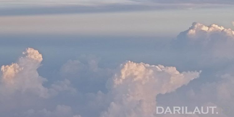 Titik Panas Terbanyak Masih Kalimantan, Asap Menyelimuti Sumatera, Sulawesi, Maluku dan Papua